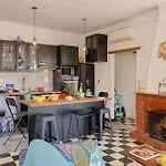 Maison De La ארבאלונגה